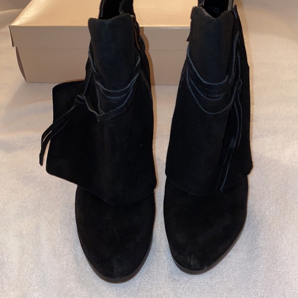 New in Box - BCBG suede wedge boots - Picture 8 of 10